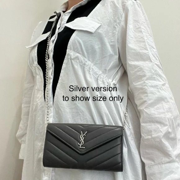 SAINT LAURENT Lou Lou Wallet on Chain - Picture 13 of 14